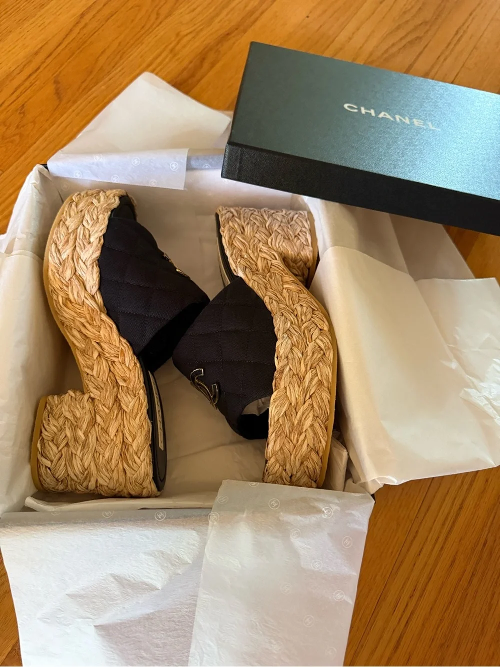 Chanel Dad Sandals CC logo Platform Mules size 41 - Picture 14 of 17